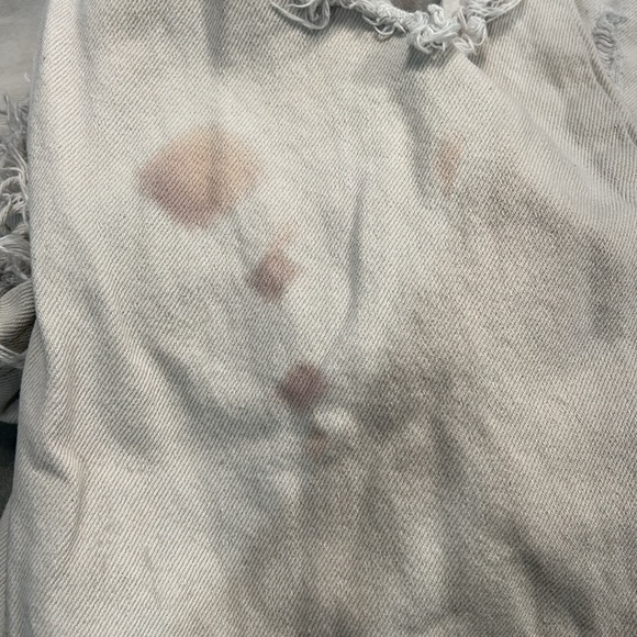 PrettyLittleThing Ripped Jeans - Picture 9 of 10